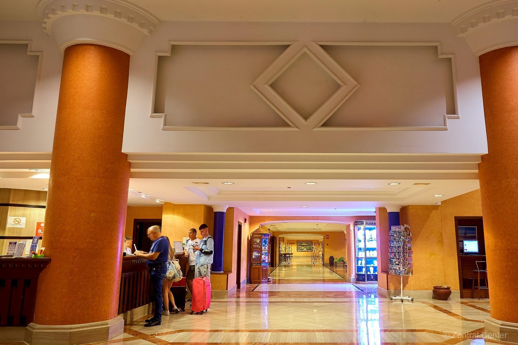 Hotel Zentral Center - Adults Only Playa de las Americas  Bagian luar foto